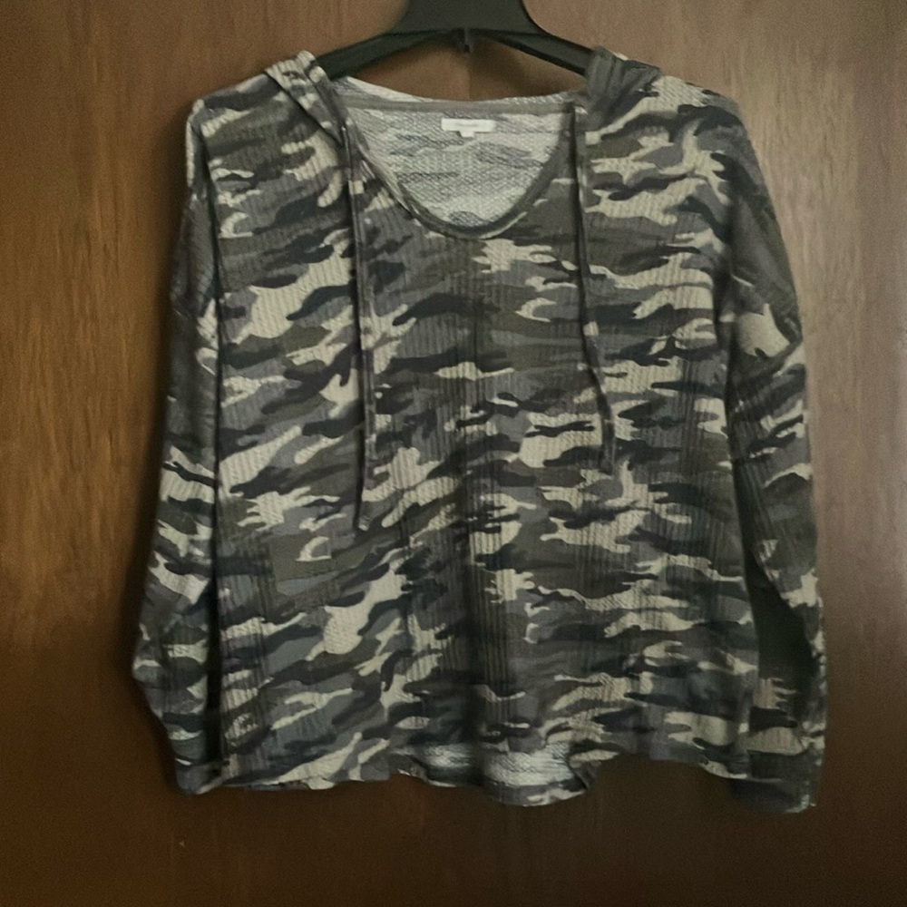Camouflage Hooded Sweater
